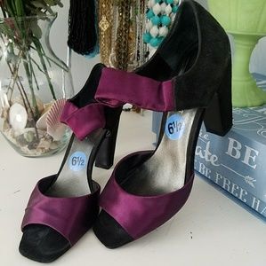 Nine West Royal Purple Satin Black Suede Heels 6.5